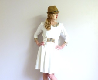 Robe Laurenne Taille 38/40 S/M INDISPONIBLE